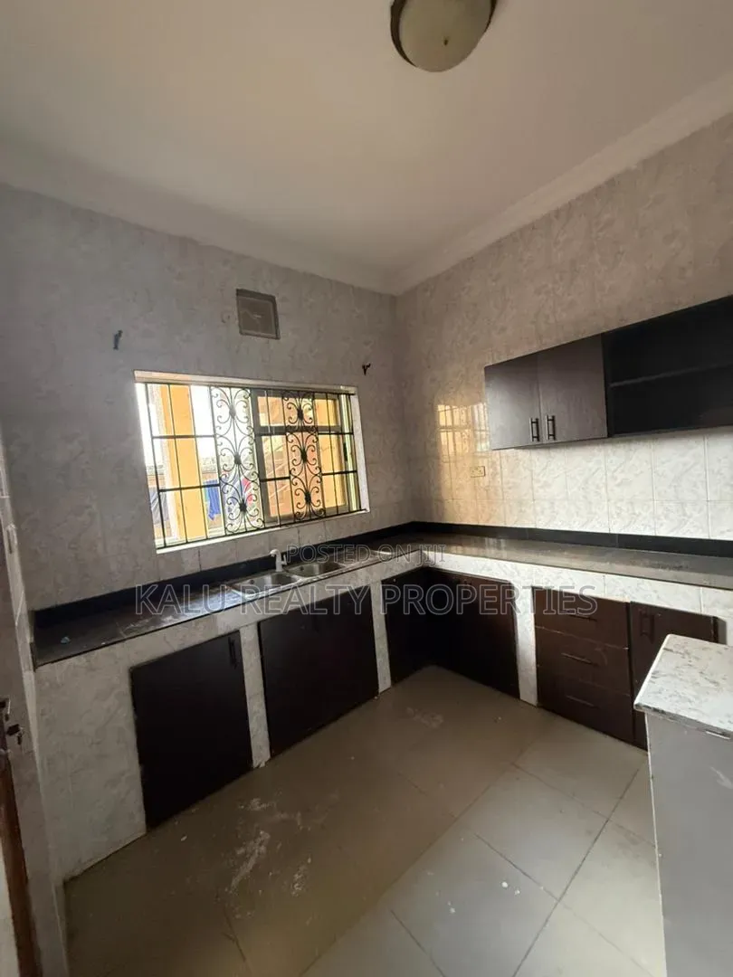 2bdrm Apartment in Ikate for rent in Ikate