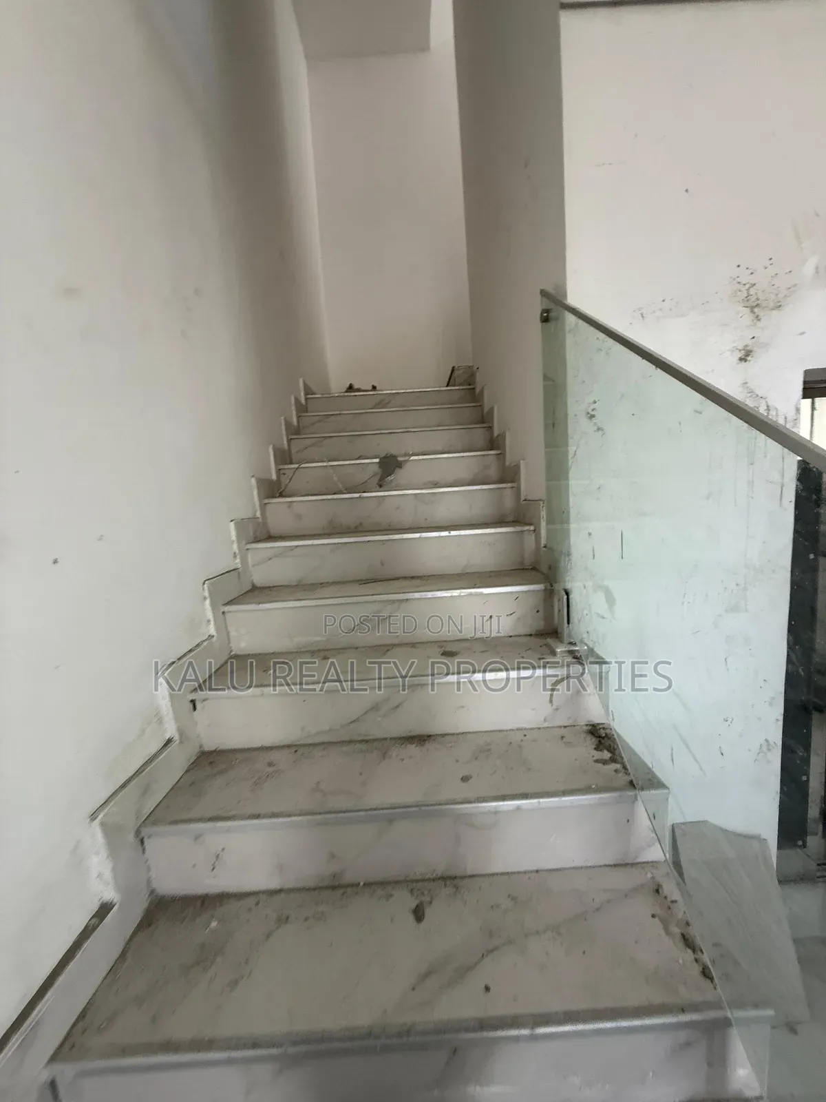 5bdrm Duplex in Ikate for rent in Ikate