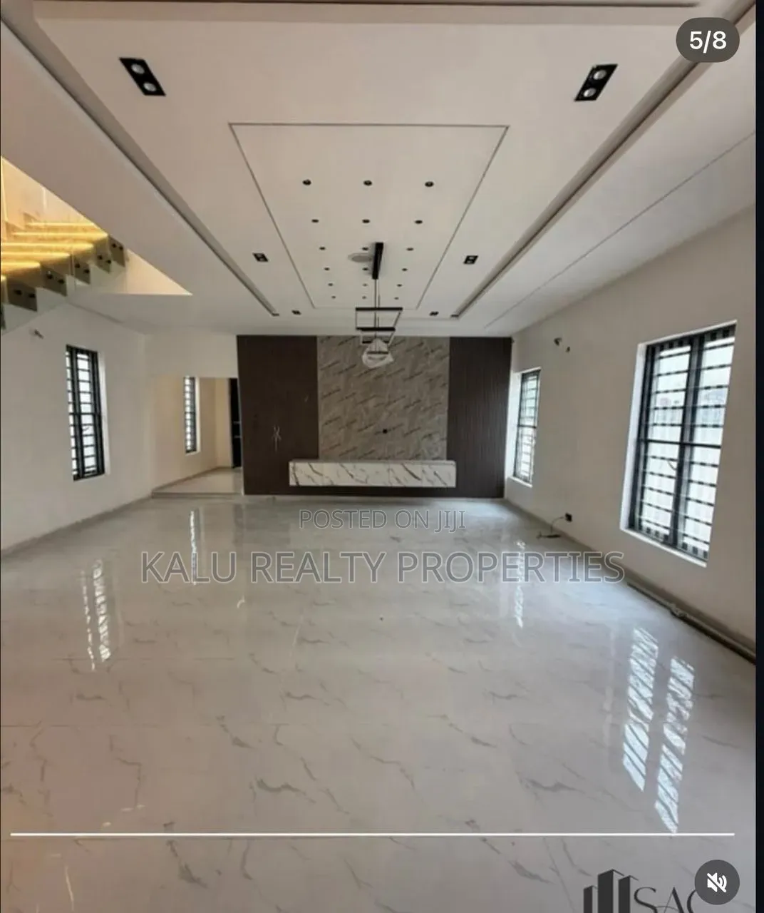 5bdrm Duplex in Ajah for rent in Ado / Ajah