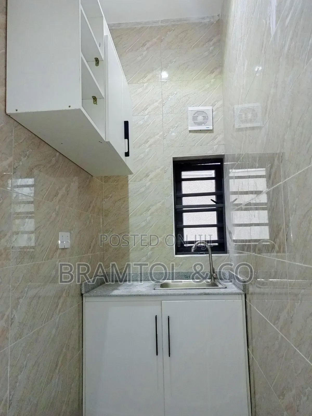 Studio Apartment in Dakwo District for rent in Dakwo District