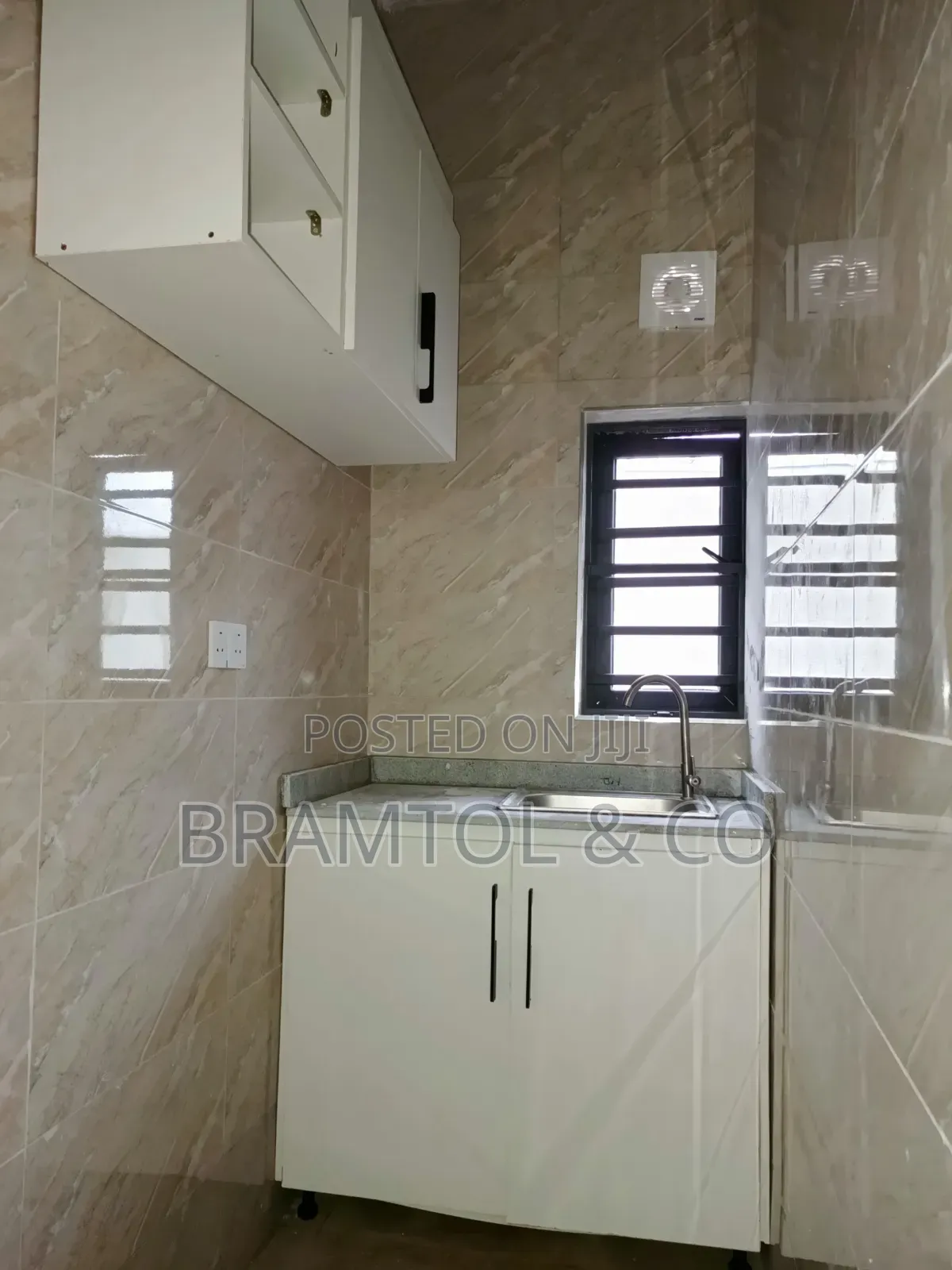 Studio Apartment in Dakwo District for rent in Dakwo District