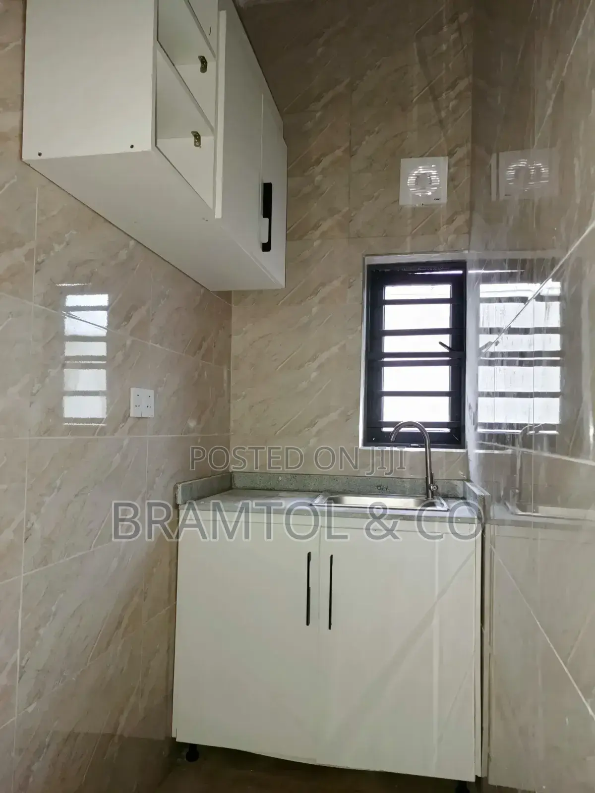 Studio Apartment in Dakwo District for rent in Dakwo District