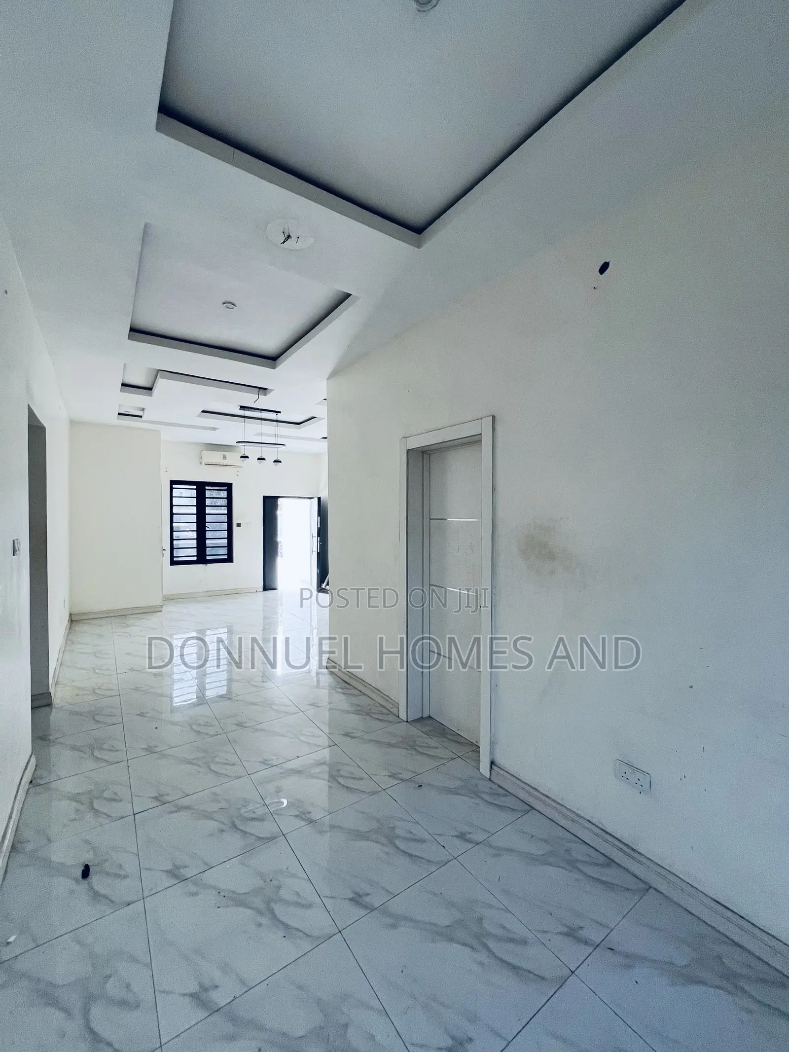 2bdrm Apartment in Lekki Expressway for rent in Lekki Expressway
