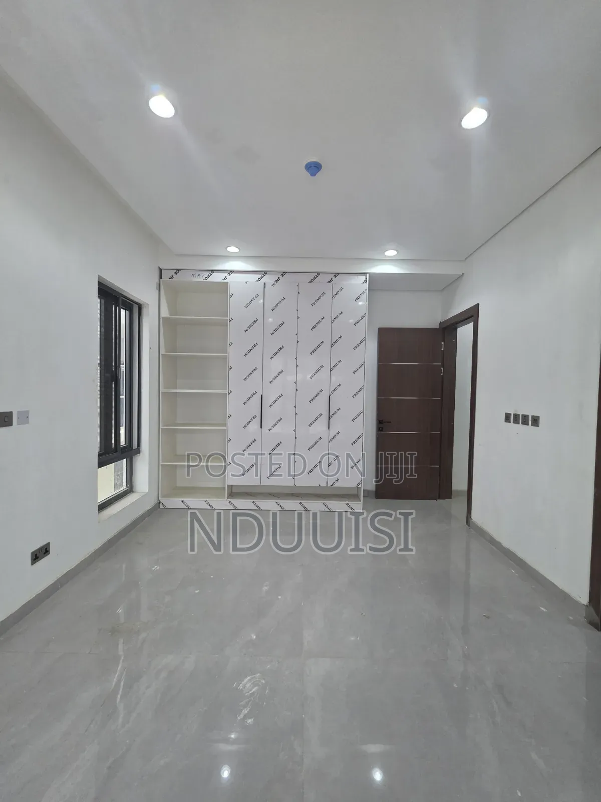5bdrm Duplex in Old Ikoyi for sale in Old Ikoyi