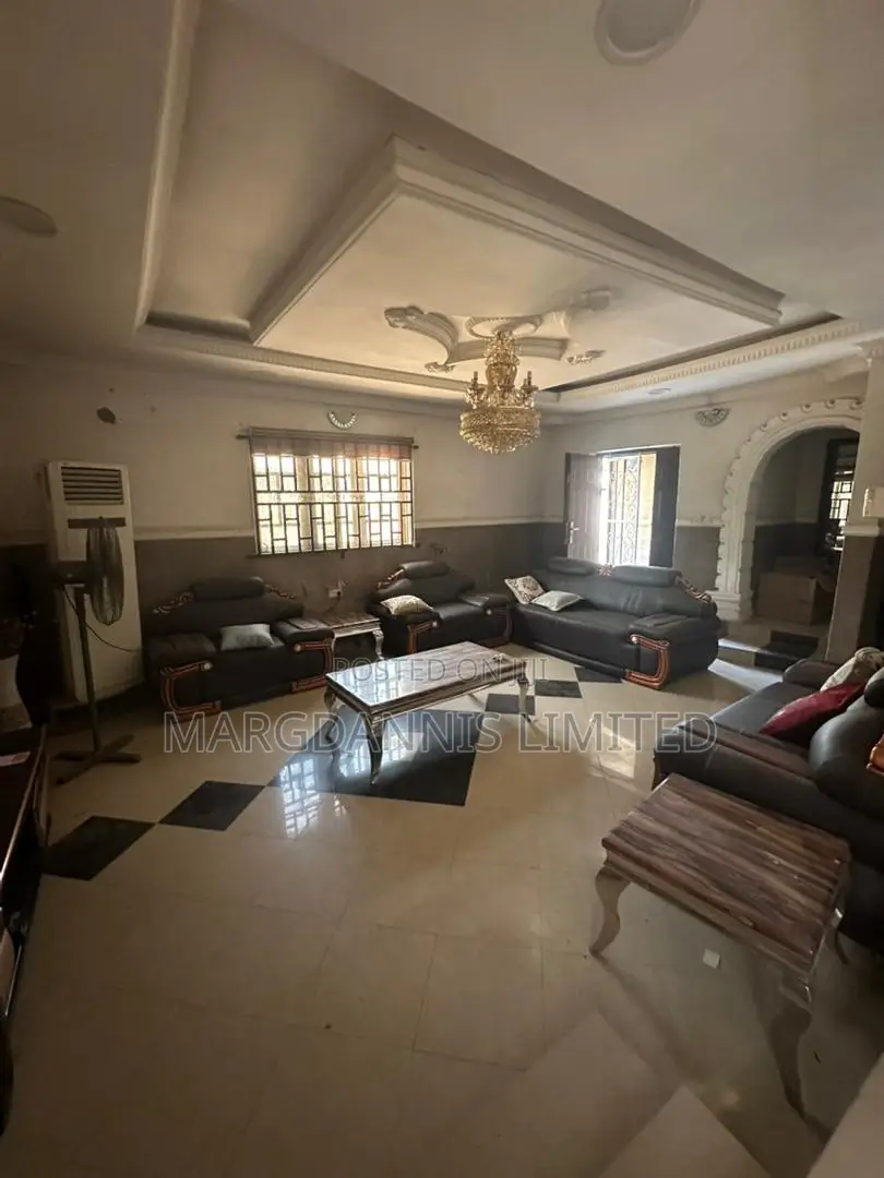 4bdrm Bungalow in Ibeshe for sale in Ibeshe / Ikorodu