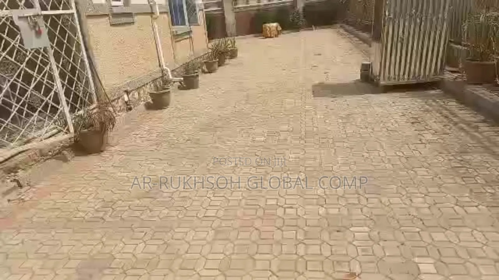 4bdrm Bungalow in Lugbe, FHA for sale in FHA