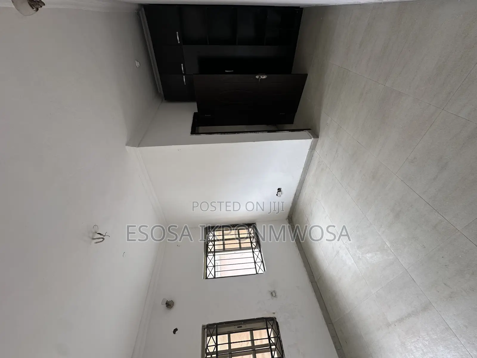 4bdrm Shared Apartment in Chevron for rent in Chevron
