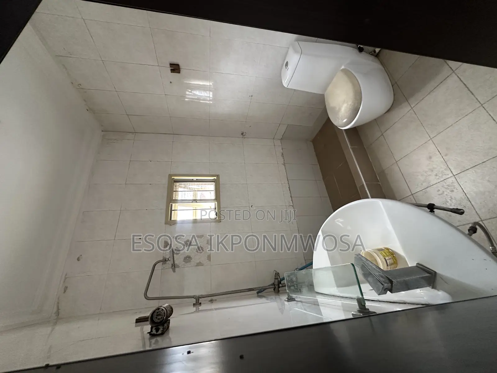 4bdrm Shared Apartment in Chevron for rent in Chevron