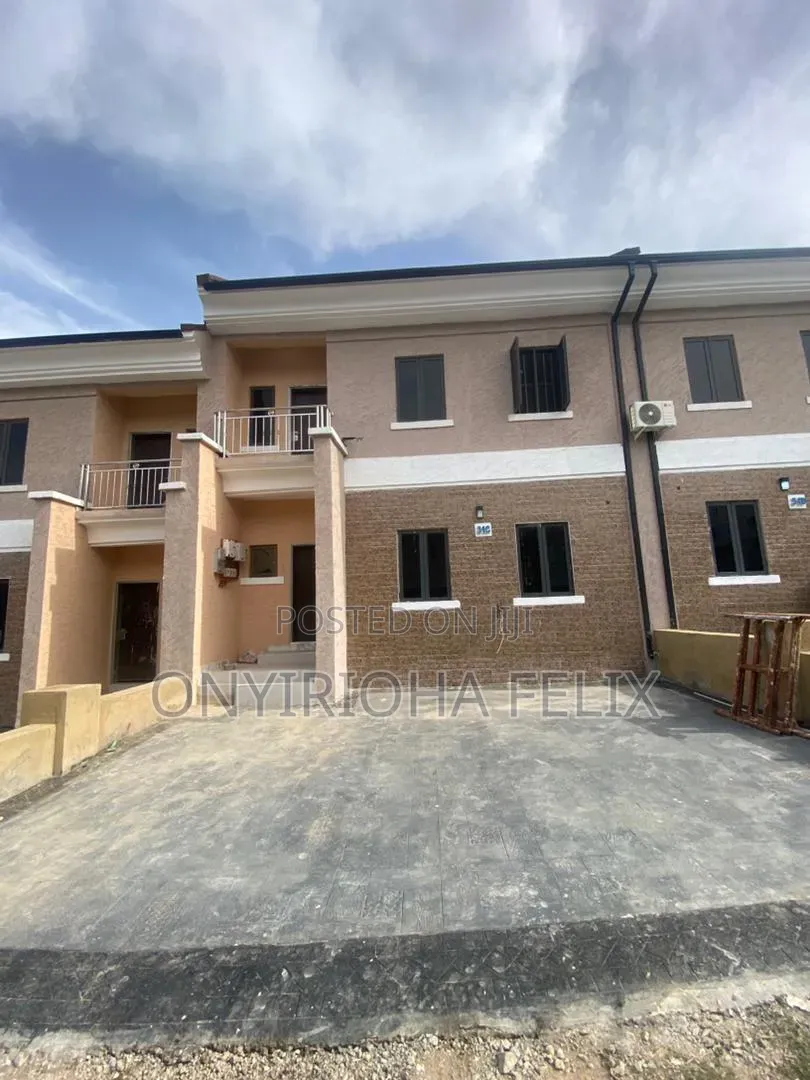 3bdrm Townhouse / Terrace in Apo for rent in Apo Resettlement