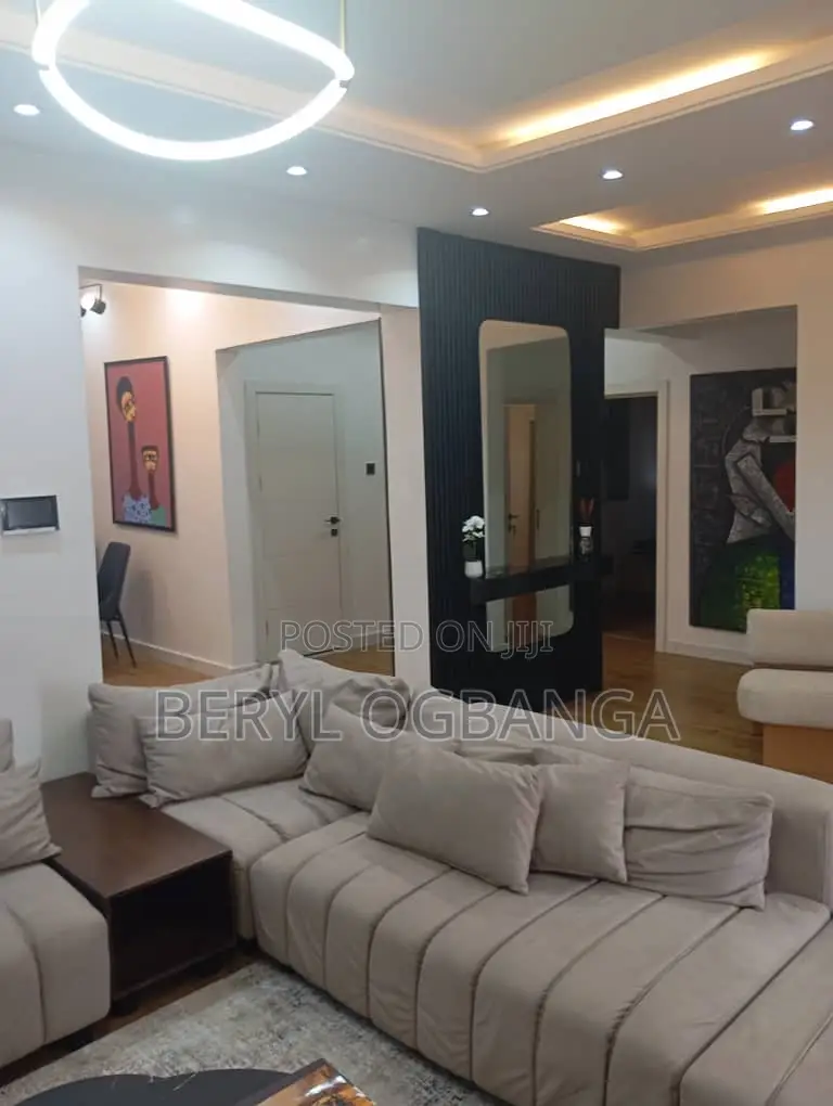 Furnished 3bdrm Duplex in Lekki Phase 1 for sale in Lekki Phase 1