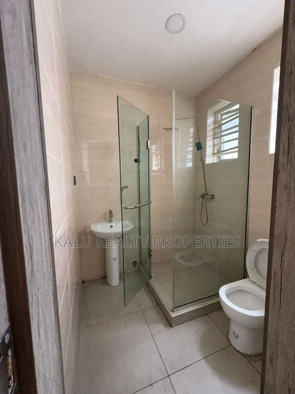 1bdrm Shared Apartment in Dpk Estate, Sangotedo for rent in Sangotedo