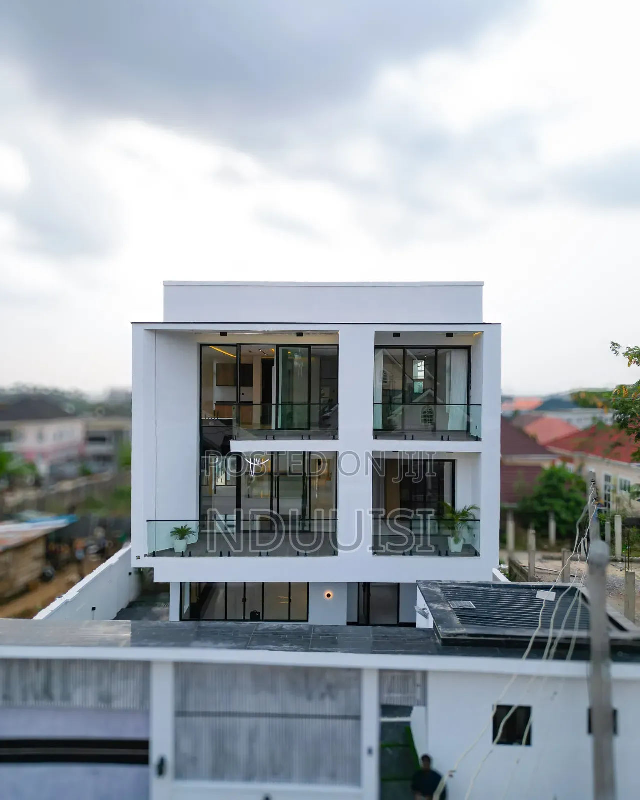 5bdrm Duplex in Apo Resettlement for sale in Apo Resettlement