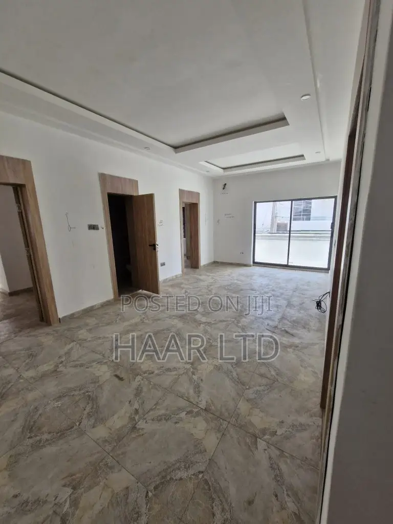2bdrm Apartment in Ikate for sale in Ikate
