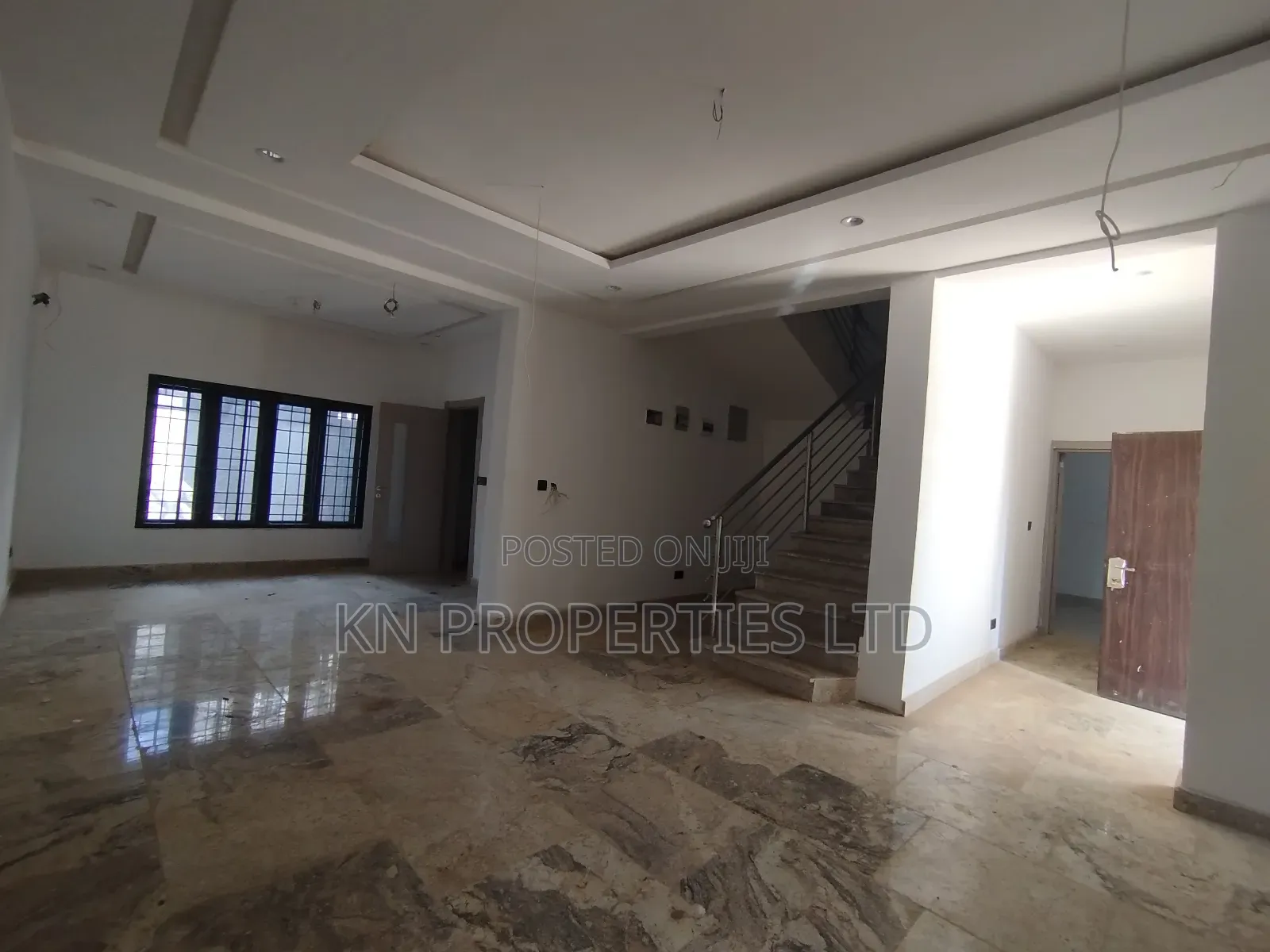 6bdrm Duplex in Durumi for rent in Durumi