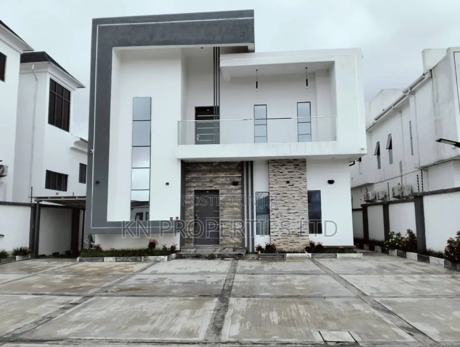 5bdrm Duplex in Guzape for rent in Guzape District