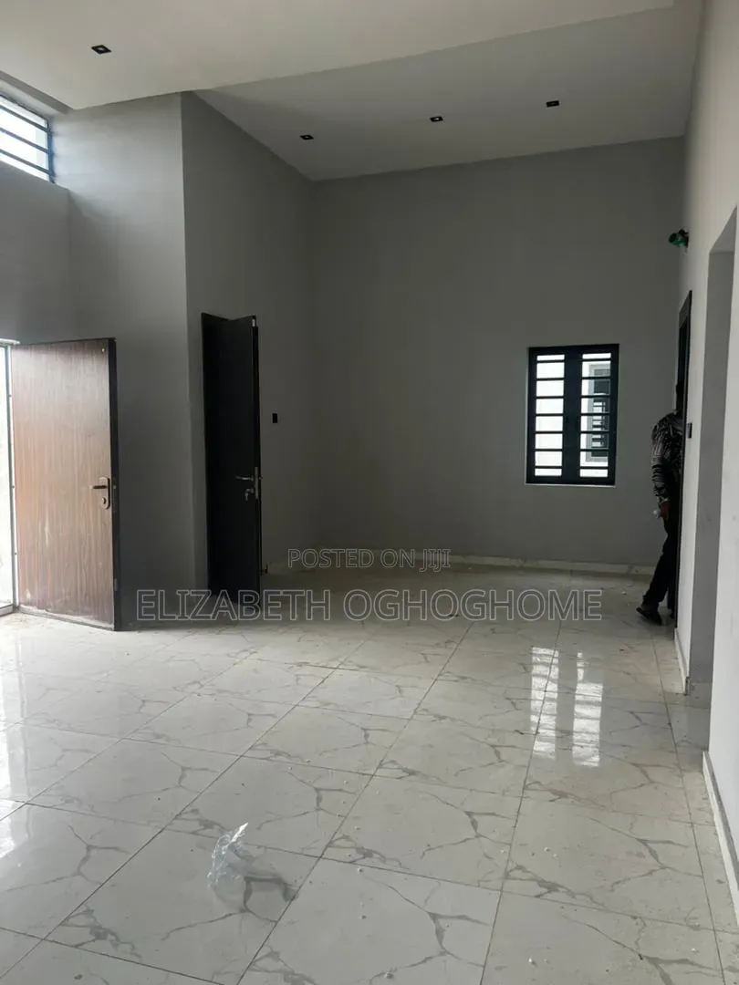 3bdrm Bungalow in Abraham Adesanya for sale in Abraham Adesanya