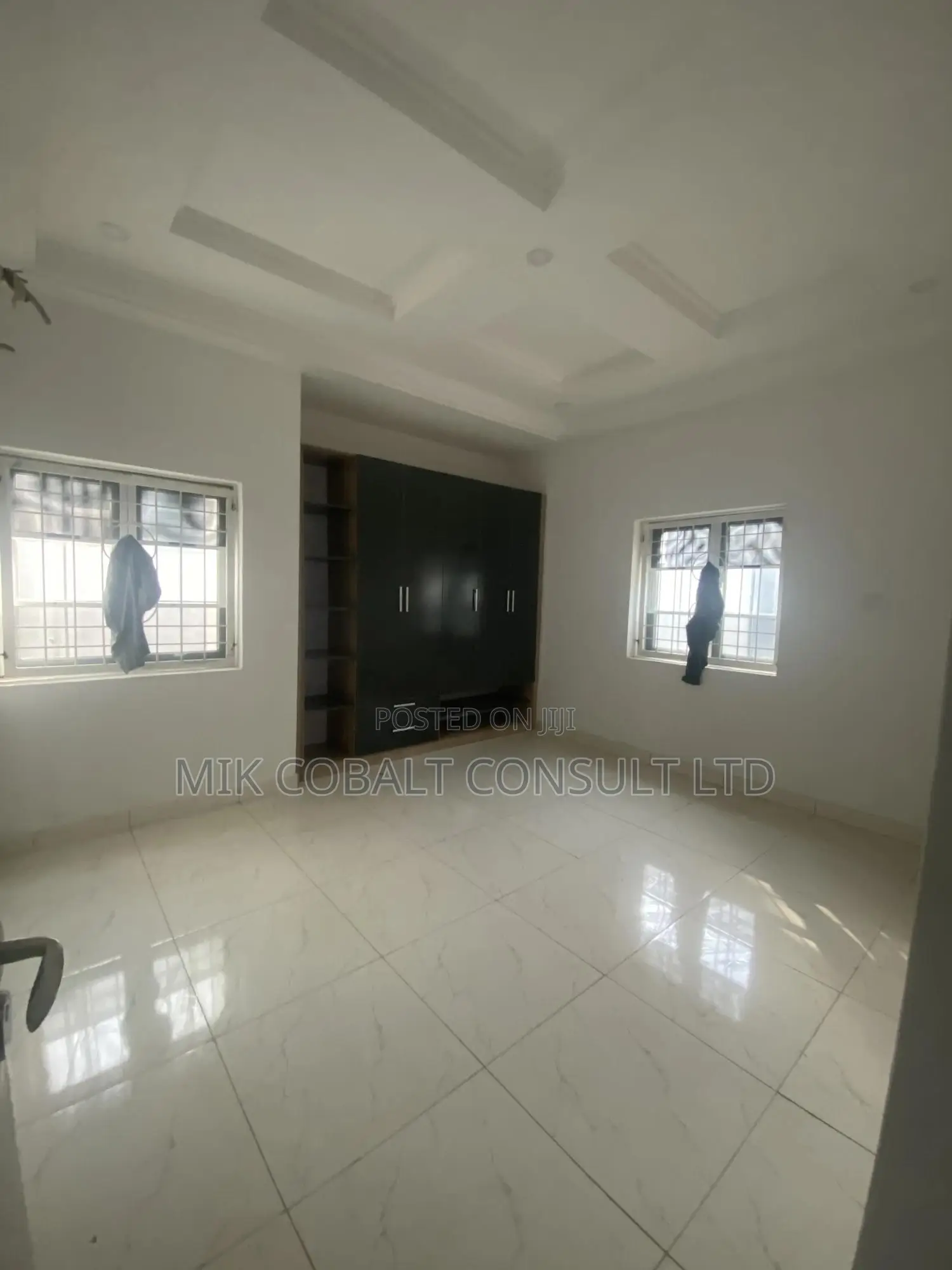2bdrm Block of Flats in 64Crescent, Gwarinpa for sale in Gwarinpa