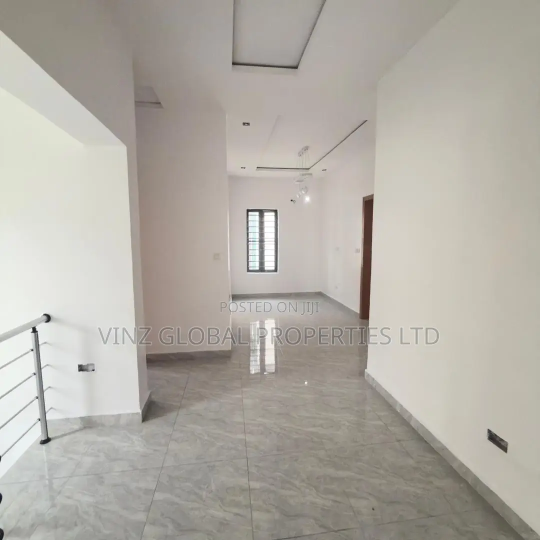 5bdrm Duplex in Lekki for rent in Lekki