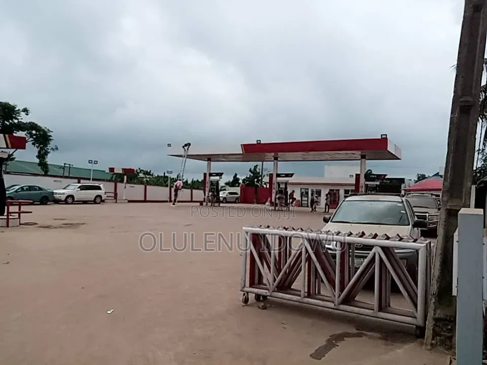 For Sale Filling Station at Ogijo, 4 Plot With Cofo and Right to Lift in Shimawa