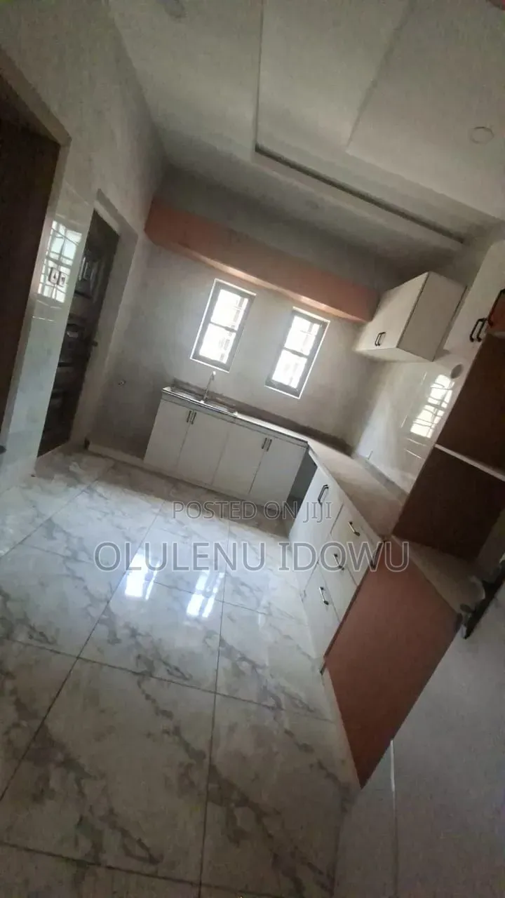 Furnished 3bdrm Bungalow in Obafemi-Owode for sale in Obafemi-Owode