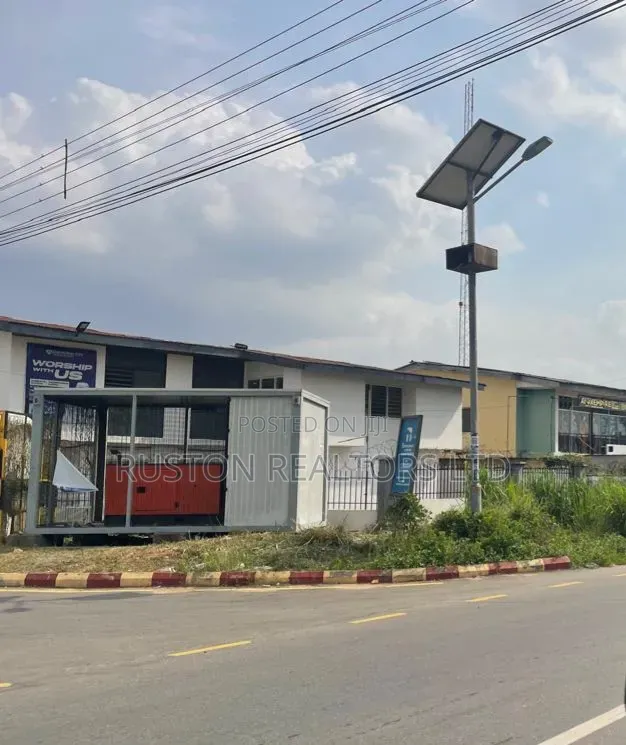 Commercial Property Directly on the Road in Bodija