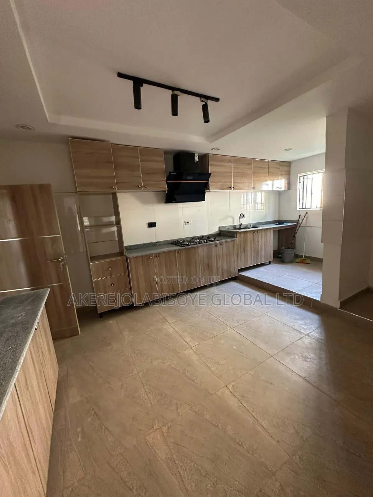 3bdrm Bungalow in Lokogoma, Abuja for sale in Lokogoma