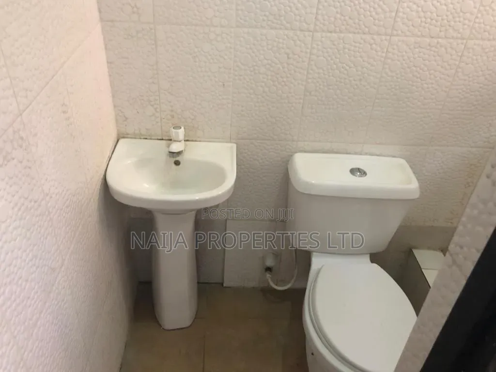 Studio Apartment in Lekki Phase 1 for rent in Lekki Phase 1