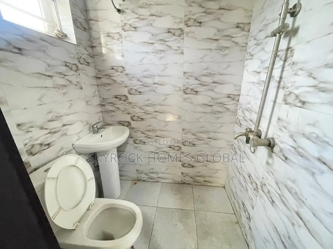 4bdrm Duplex in Sangotedo for rent in Sangotedo