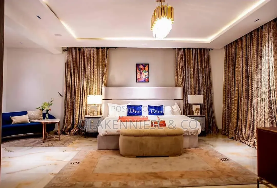 Furnished 3bdrm Apartment in Zone, Banana Island for sale in Banana Island