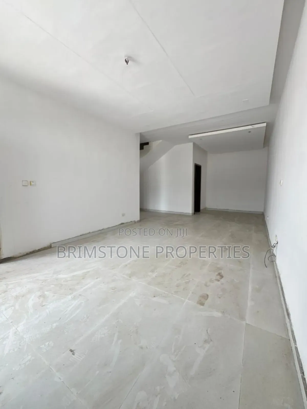 Furnished 4bdrm Duplex in Lekki Phase 2 for sale in Lekki Phase 2