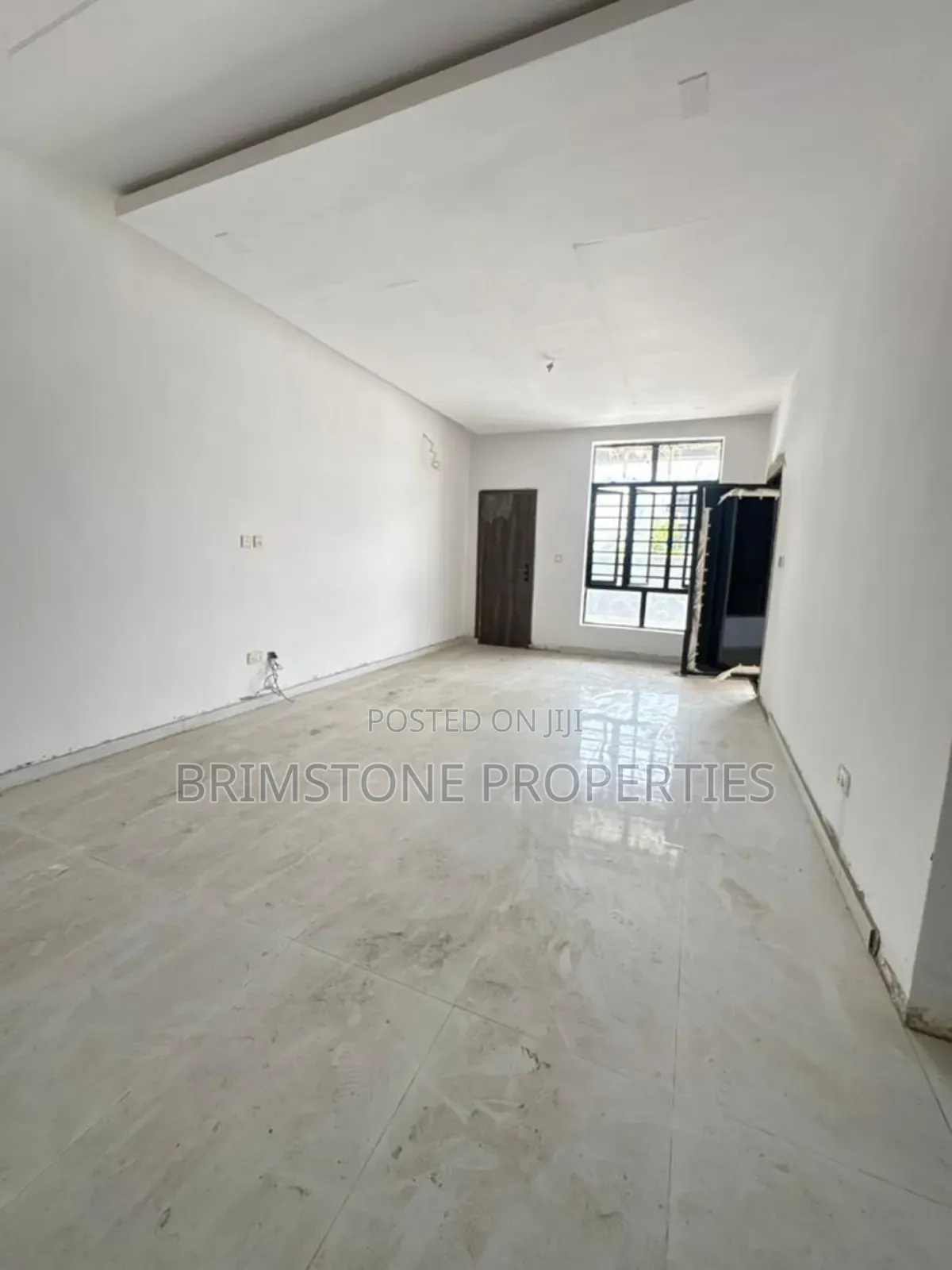 Furnished 4bdrm Duplex in Lekki Phase 2 for sale in Lekki Phase 2