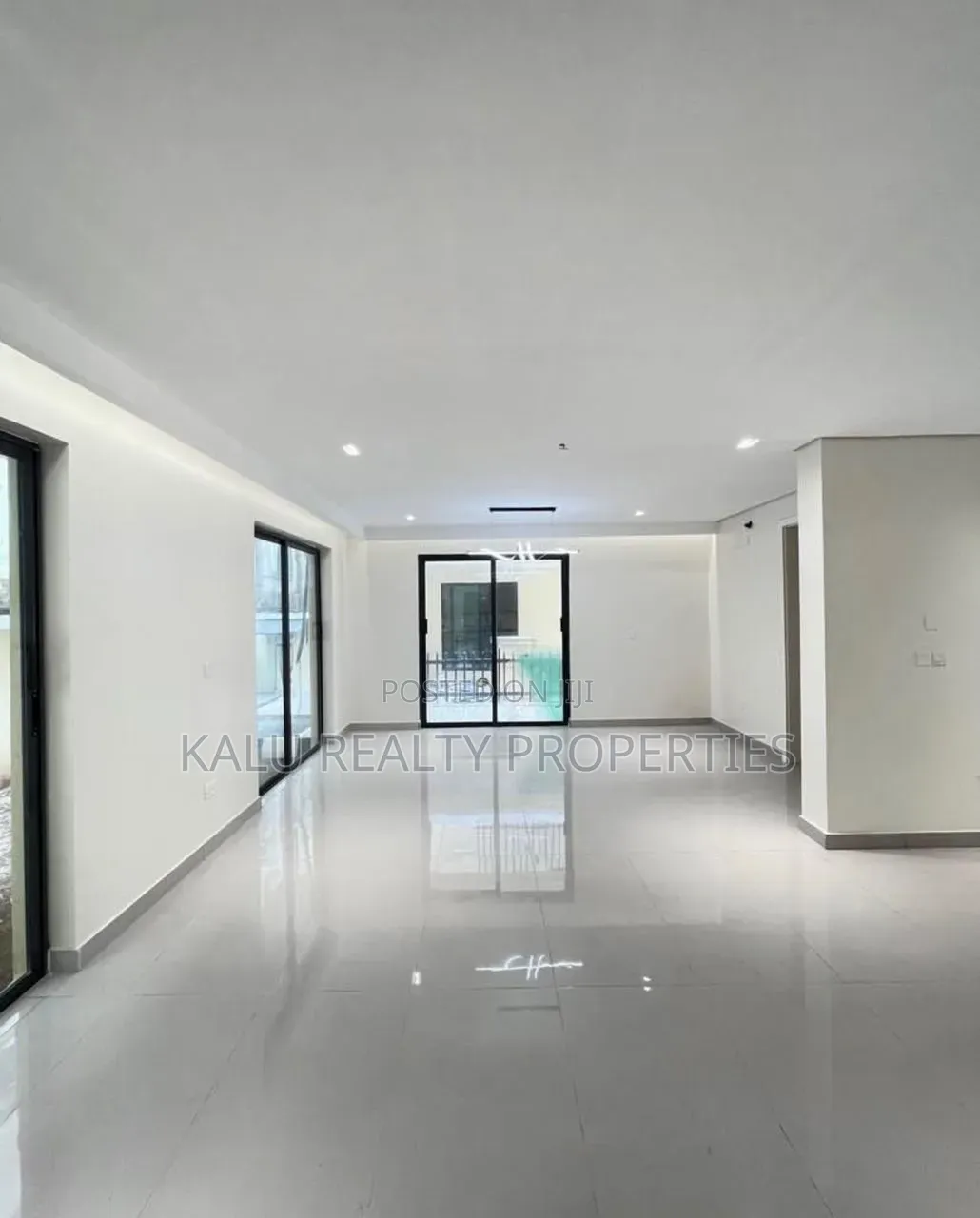 5bdrm Duplex in Ikoyi for rent in Old Ikoyi
