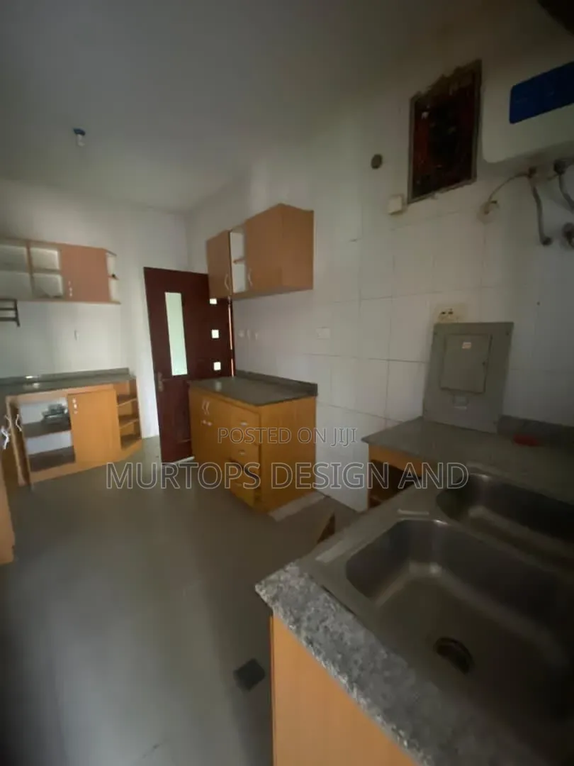 3bdrm Apartment in Victoria Island Extension for rent in Victoria Island Extension