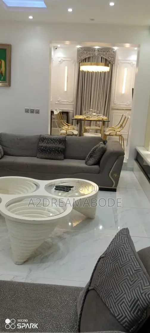 Furnished 5bdrm Duplex in Magodo Phase 1 for sale in GRA Phase 1