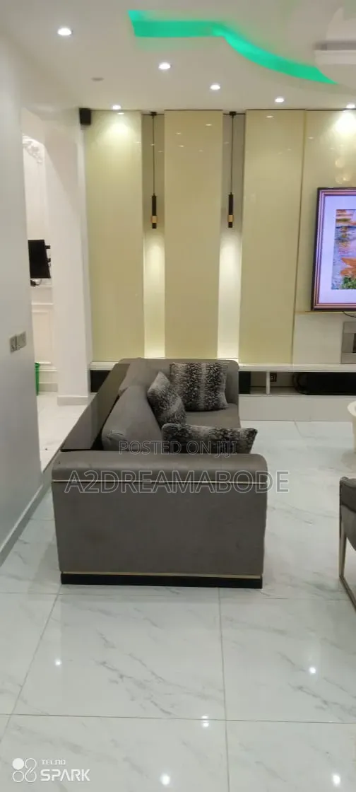 Furnished 5bdrm Duplex in Magodo Phase 1 for sale in GRA Phase 1
