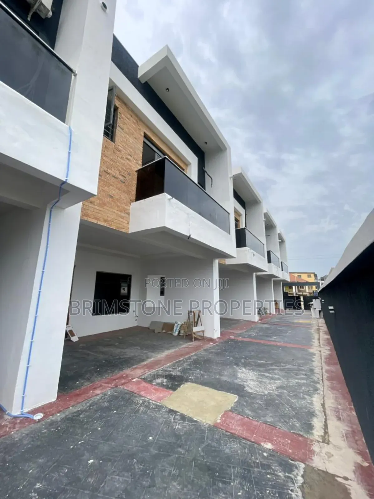 Furnished 4bdrm Duplex in Ologolo for sale in Ologolo