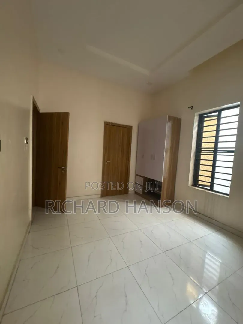 1bdrm Shared Apartment in Ikota Villa(Just 1, Chevron for rent in Chevron