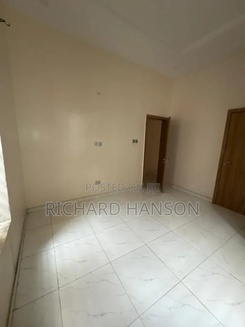 1bdrm Shared Apartment in Ikota Villa(Just 1, Chevron for rent in Chevron