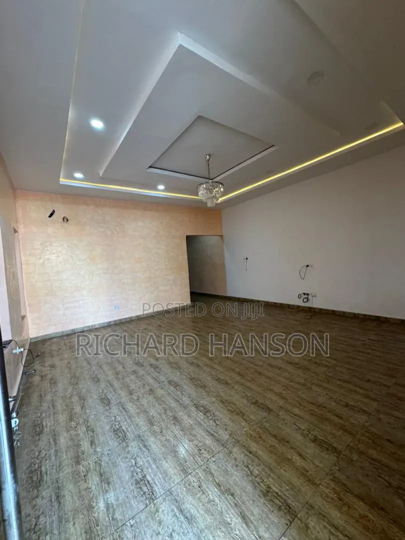 Studio Apartment in Orchid (Not Mini, Chevron for rent in Chevron