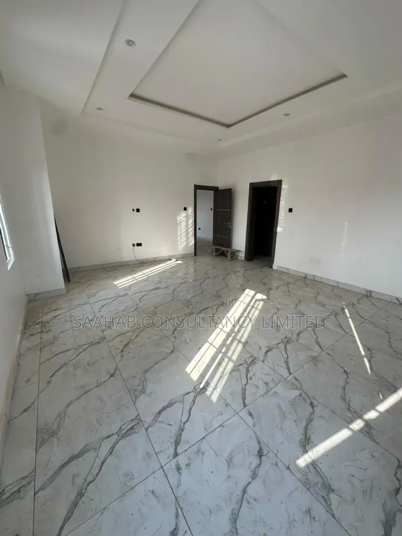 4bdrm Duplex in Basic Estate for sale in Lokogoma