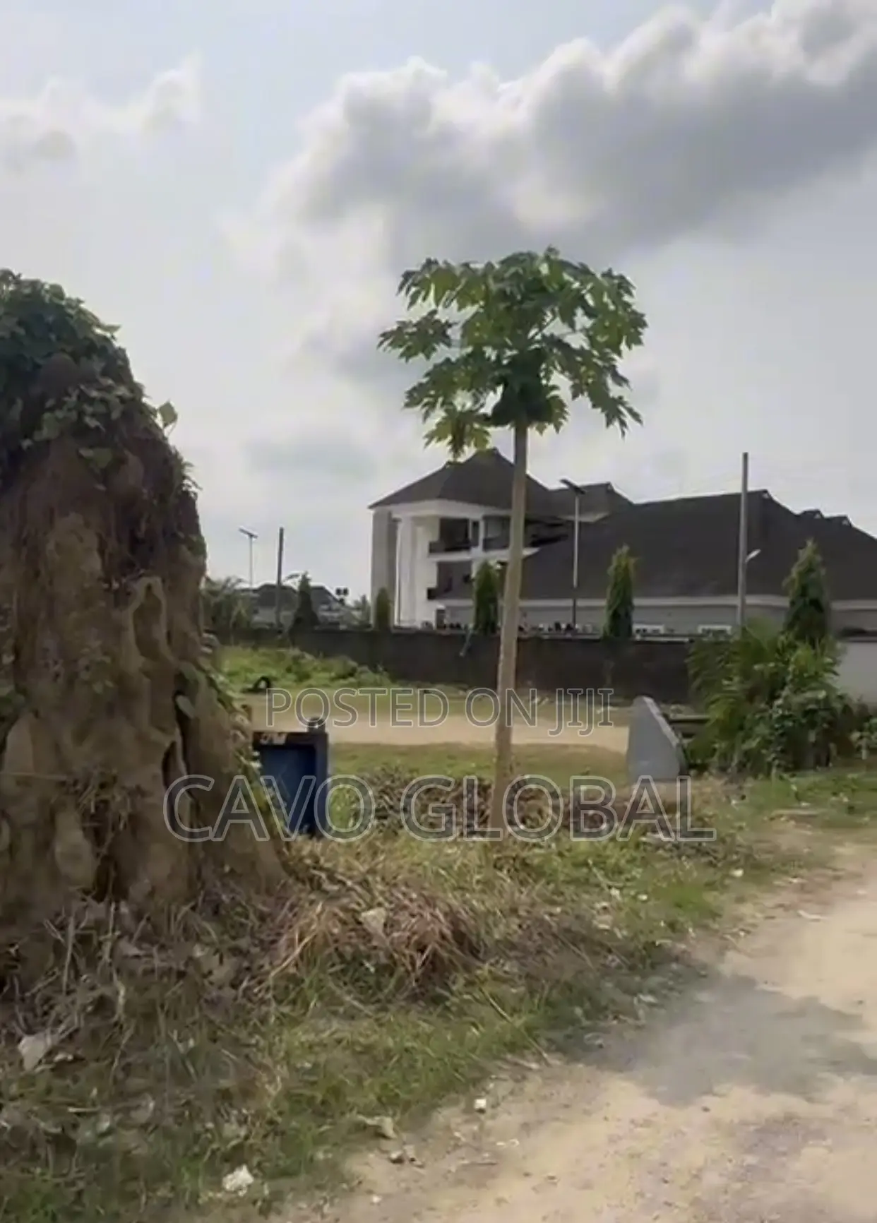 4 Plots of Land for Sale in a Beautiful and Serene Estate in Eliozu