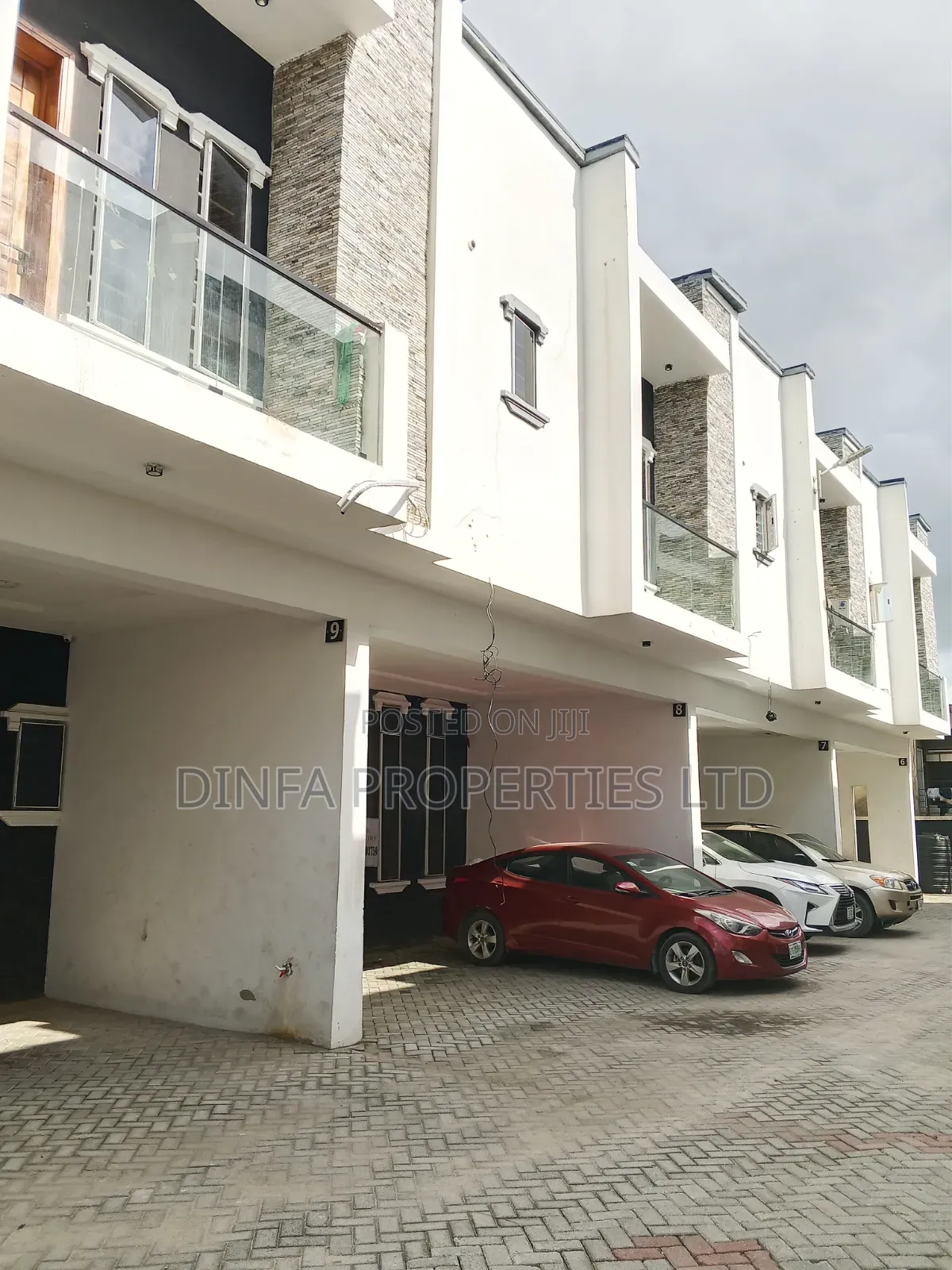 4bdrm Duplex in Ikota Gra for rent in Ikota