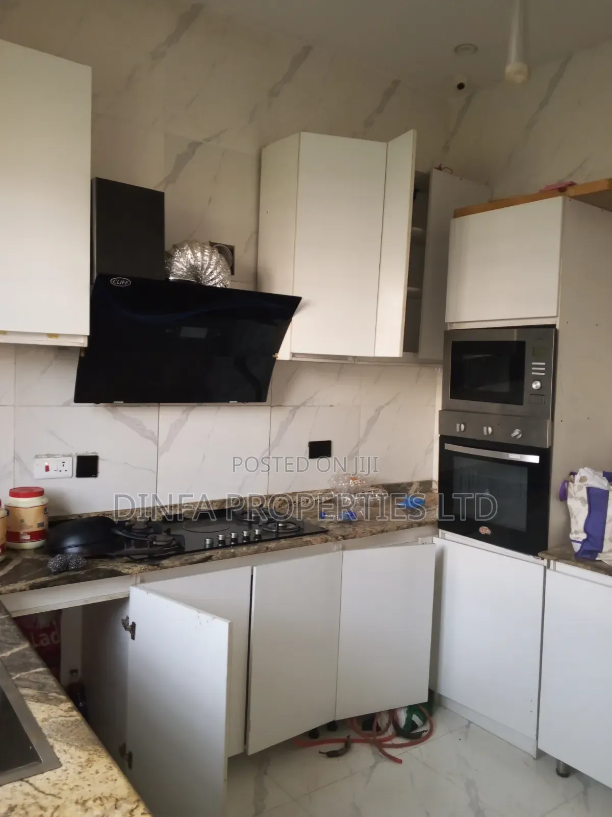 4bdrm Duplex in Ikota Gra for rent in Ikota