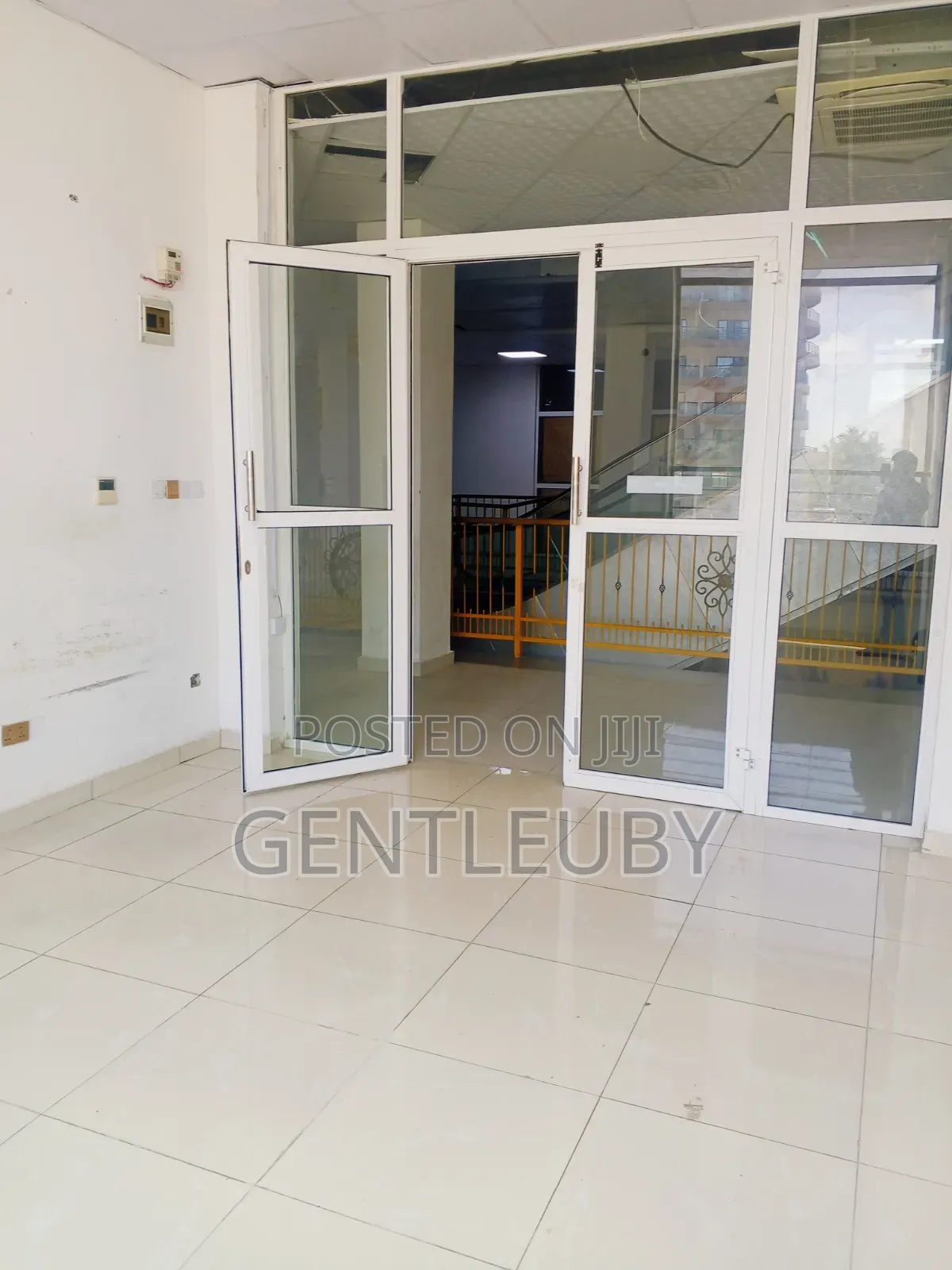 Shop/Office Space for Rent,Lekki Phase.1 in Lekki Phase 1