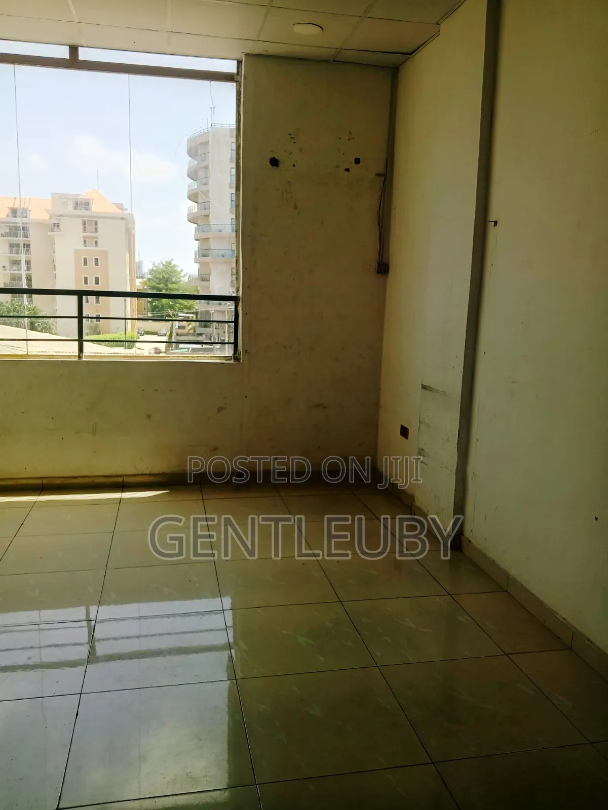 Shop/Office Space for Rent,Lekki Phase.1 in Lekki Phase 1