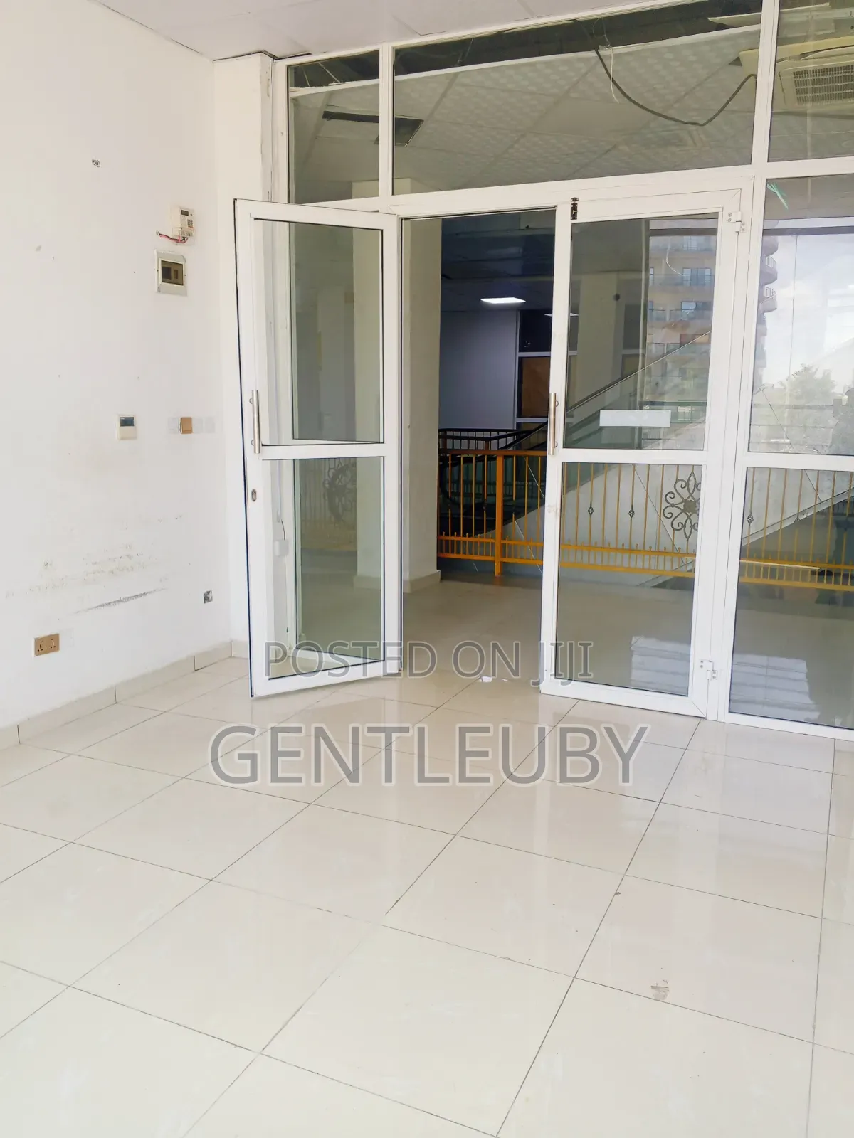 Shop/Office Space for Rent,Lekki Phase.1 in Lekki Phase 1