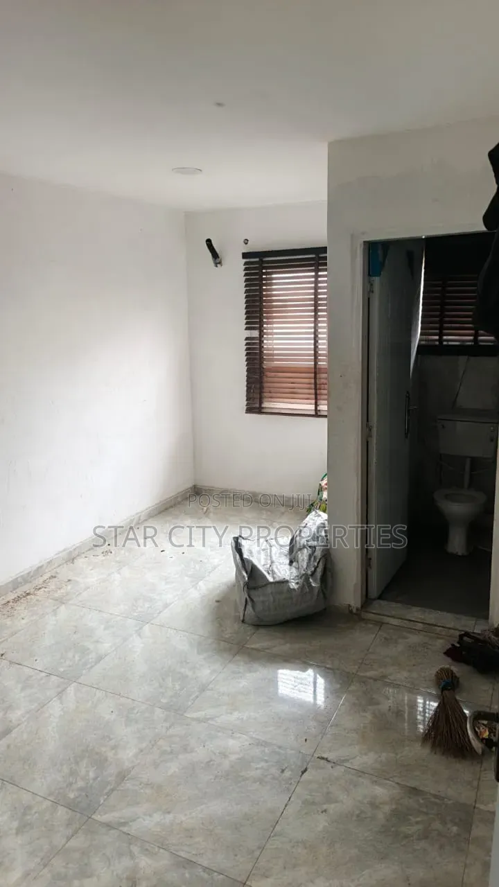 3bdrm Apartment in Agidingbi for rent in Agidingbi