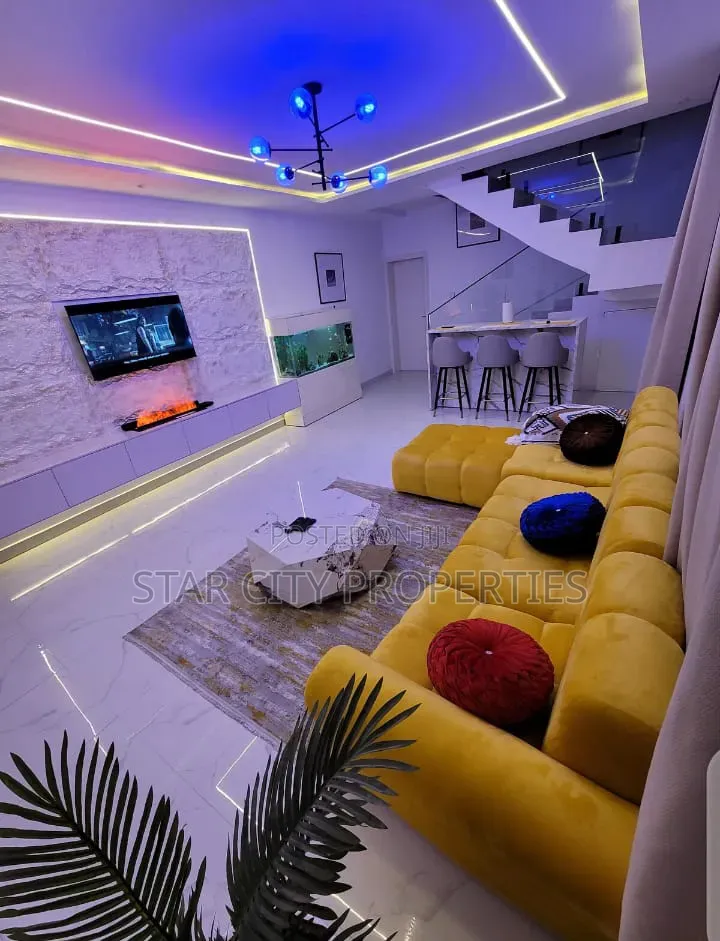 Furnished 5bdrm Duplex in Magodo Ph 1 for sale in Magodo Isheri