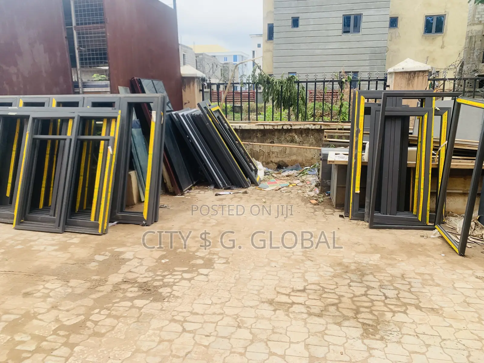 A Empty Space 40fit Is for Rent in Gudu Busy Area in Karu