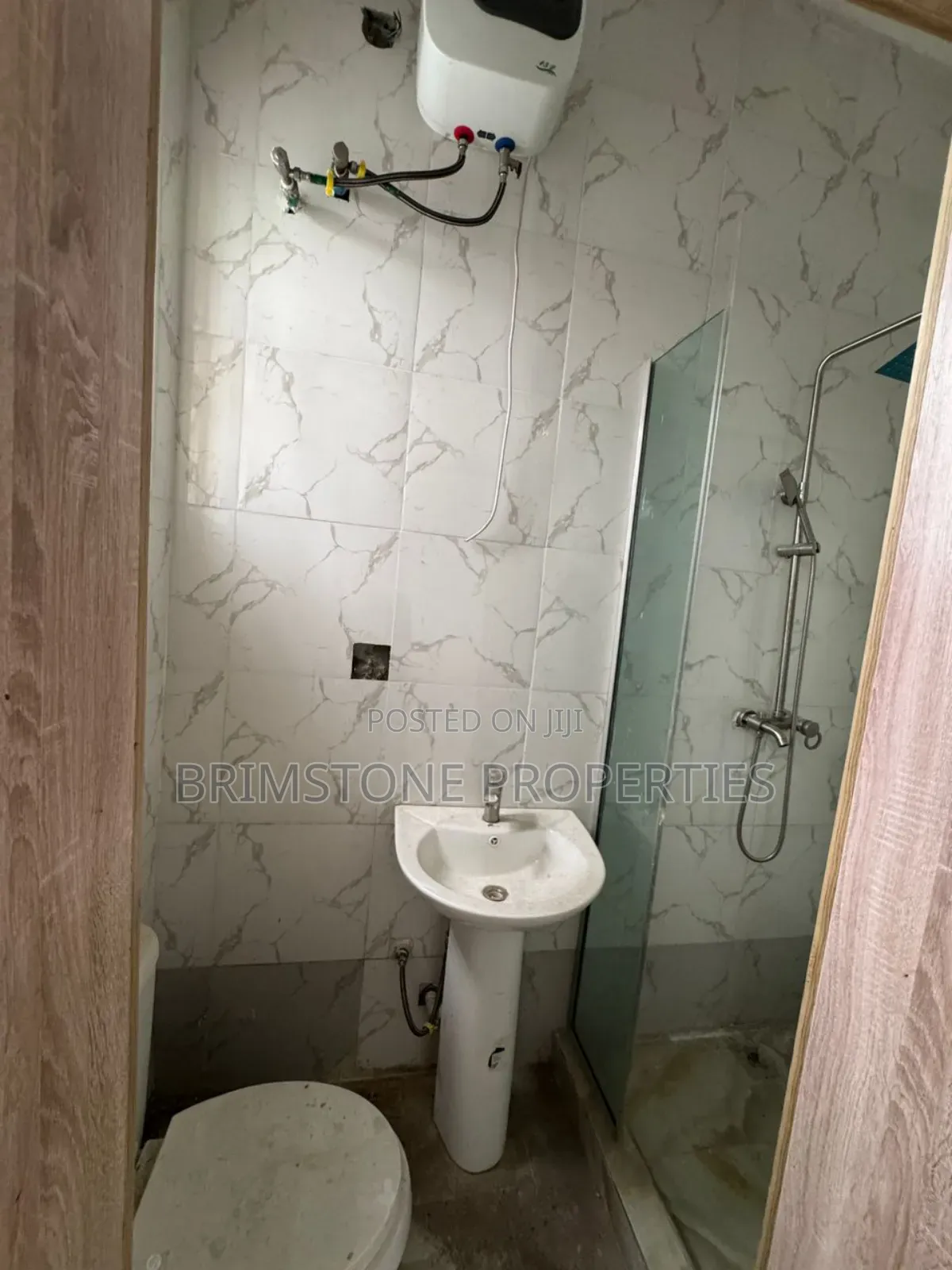 Furnished Mini Flat in Ikota for rent in Ikota